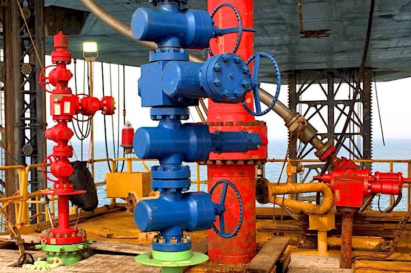 Offshore Platform Hot Tapping - Hot Tapping Service - Oilfield Services - Hot-Hed® International